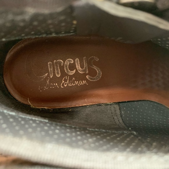 SAM EDELMAN CIRCUS BROWN ZIPPERED BOOTIES SIZE 8.5 - Picture 13 of 16